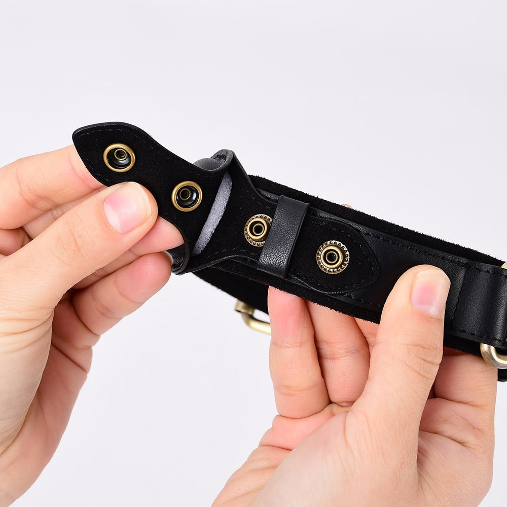 AirTag Dog Collar with Built-in Tracker Holder & Leather Leash – Secure Pet Tracking