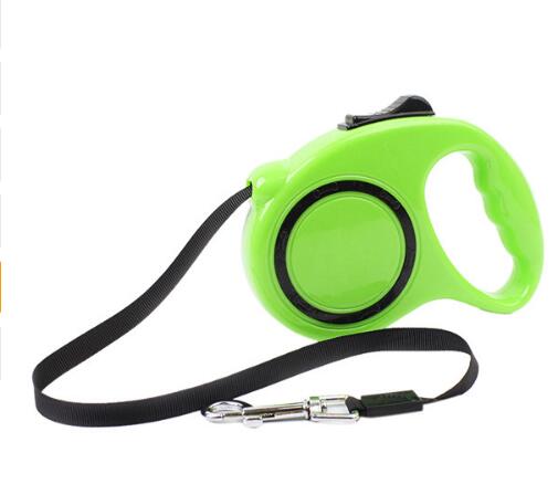 Retractable Dog Leash with Locking System – Strong & Tangle-Free