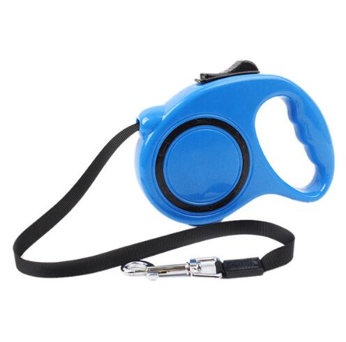 Retractable Dog Leash with Locking System – Strong & Tangle-Free